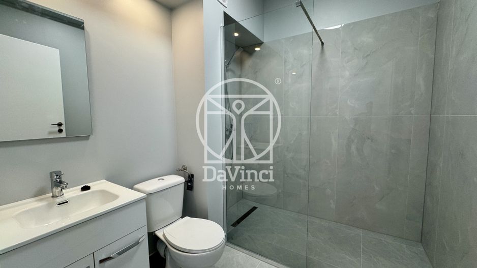 Apartament 3 camere - 2 bai, intabulat (81O-Ra-ap.1) - Poză 12