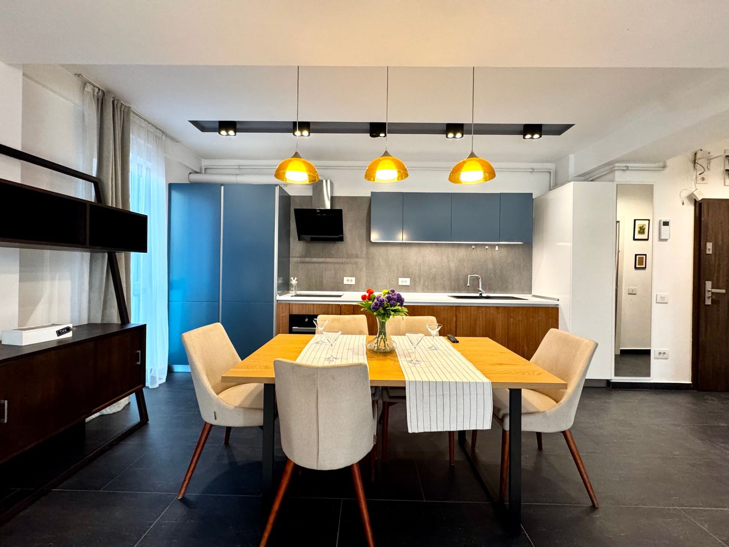 Apartament elegant si spațios, zona Lipovei - lângă pădure - Poză 9
