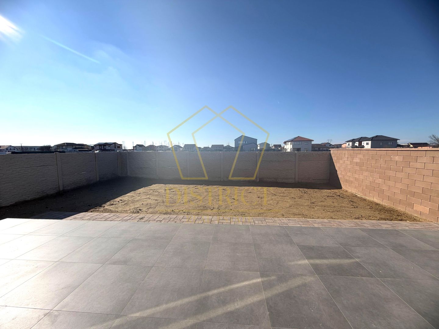 Duplex superb cu 5 camere despărțit prin camera tehnica I Mosnita Noua - Poză 17