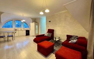 Apartament de 3 camere in Vila, 80mp, parcare, zona strazii Prislop - Poză 2