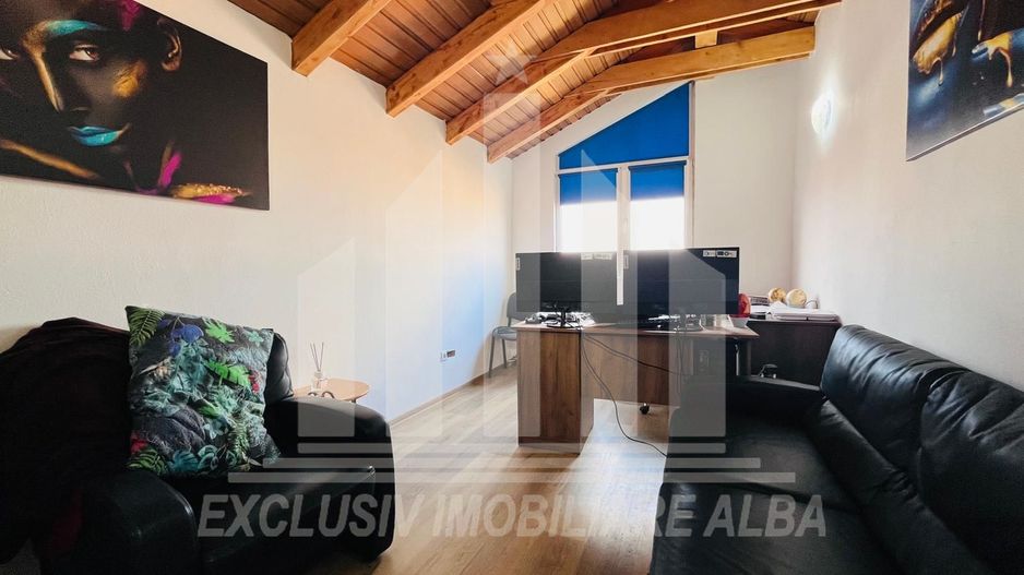 Aparament cu 3 camere, Centru, Bloc Nou - Poză 1