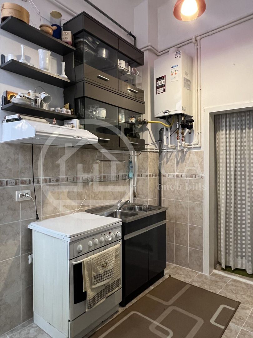 Apartament cu 2 camere de vanzare in zona Republicii Oradea - Poză 5