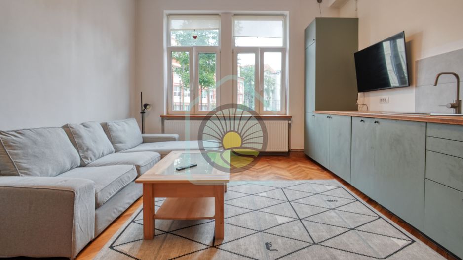 STUDIO IN CENTRUL BRASOVULUI - Poză 5