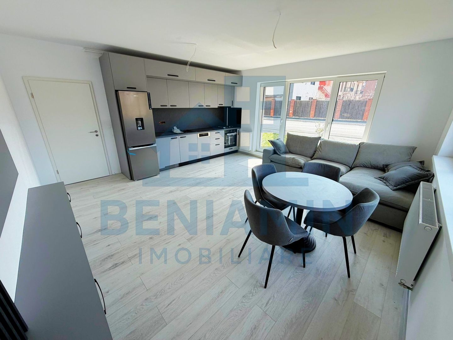 2 Camere-Coresi-Parcare subterana-55mp-Nelocuit-Mobilat-Utilat-Liber - Poză 3