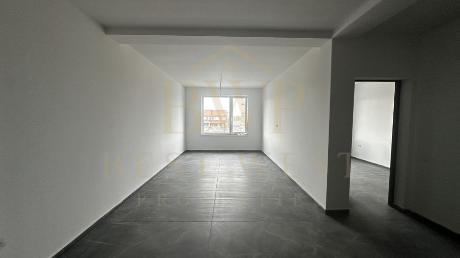 Apartament cu 2 camere, Giroc, drum asfaltat - Poză 1