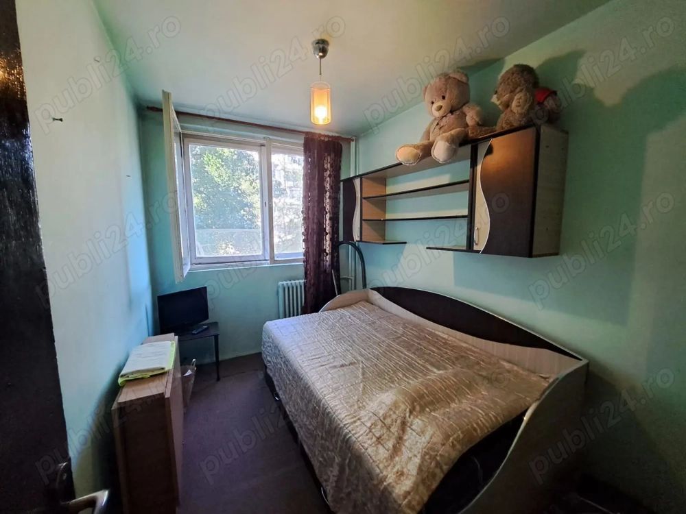 De vanzare Apartament 3 camere Apusului - Poză 3