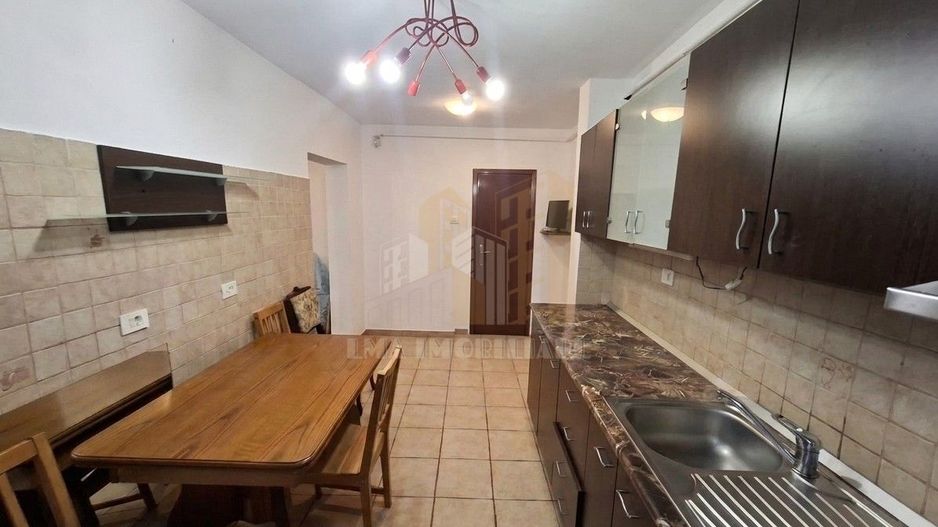Apartament 4 camere Triaj Brasov - Poză 10