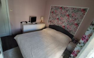 BRASADAS vinde ap 4 cam decomandat Micro 17 etaj 3/4. - Poză 4