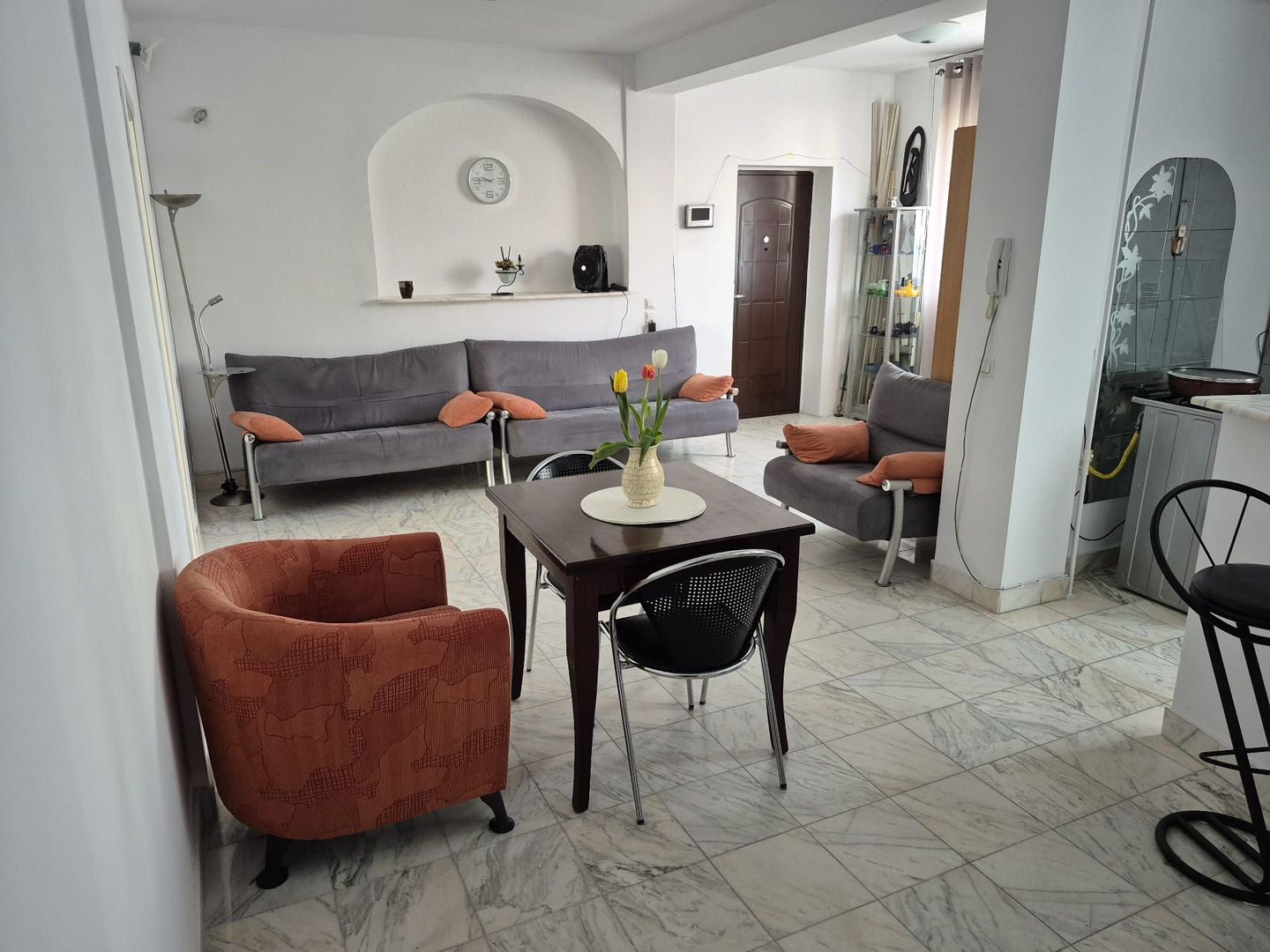 Spațiu 5 camere,vilă elegantă, ideal birouri, 200 mp, Doamna Ghica - Poză 1