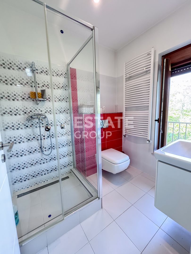 Casa spatioasa Mosnita Noua, mobilata si utilata - Poză 17