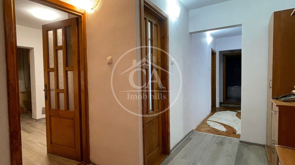 Apartament cu 3 camere de inchiriat in zona Nufarul, Oradea - Poză 13