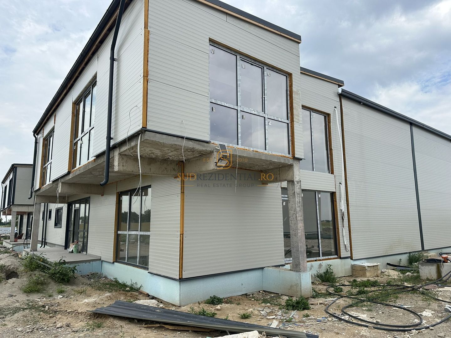 Spațiu industrial 819 mp | Showroom | Birouri DN4 Sos. Oltenitei - Poză 1