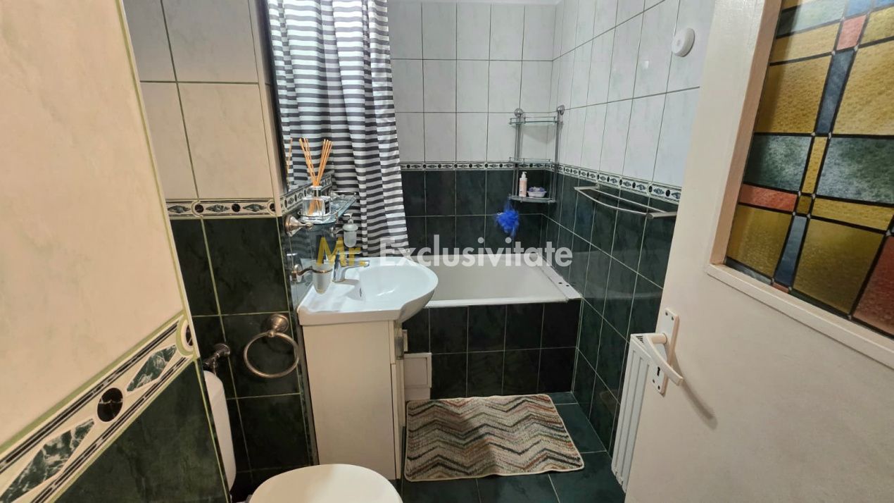 De închiriat apartament 3 camere Micro 16 Parter - Poză 6