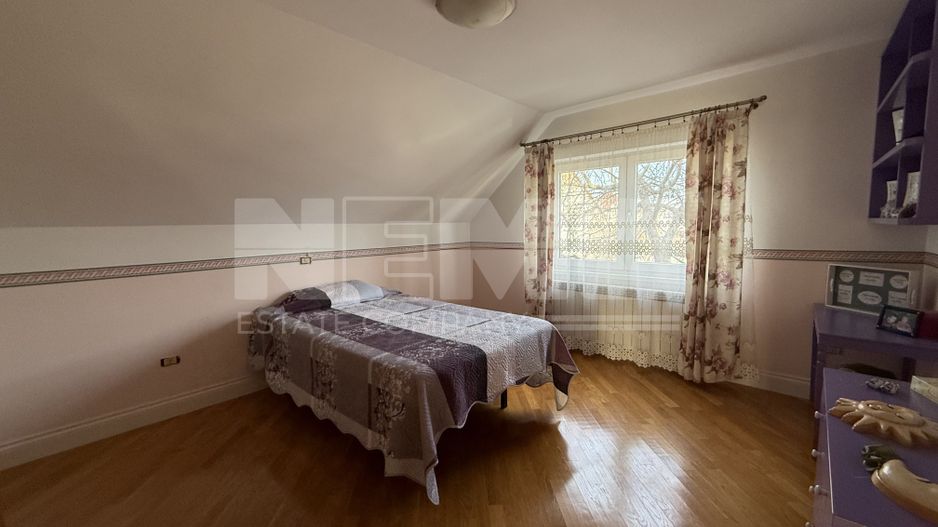 Casă ultracentrală | Rădăuți | 160 mp utili - Poză 12