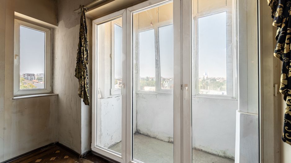 Apartament cu 4 camere - Calea Călărașilor - Metrou Piața Muncii - Poză 14