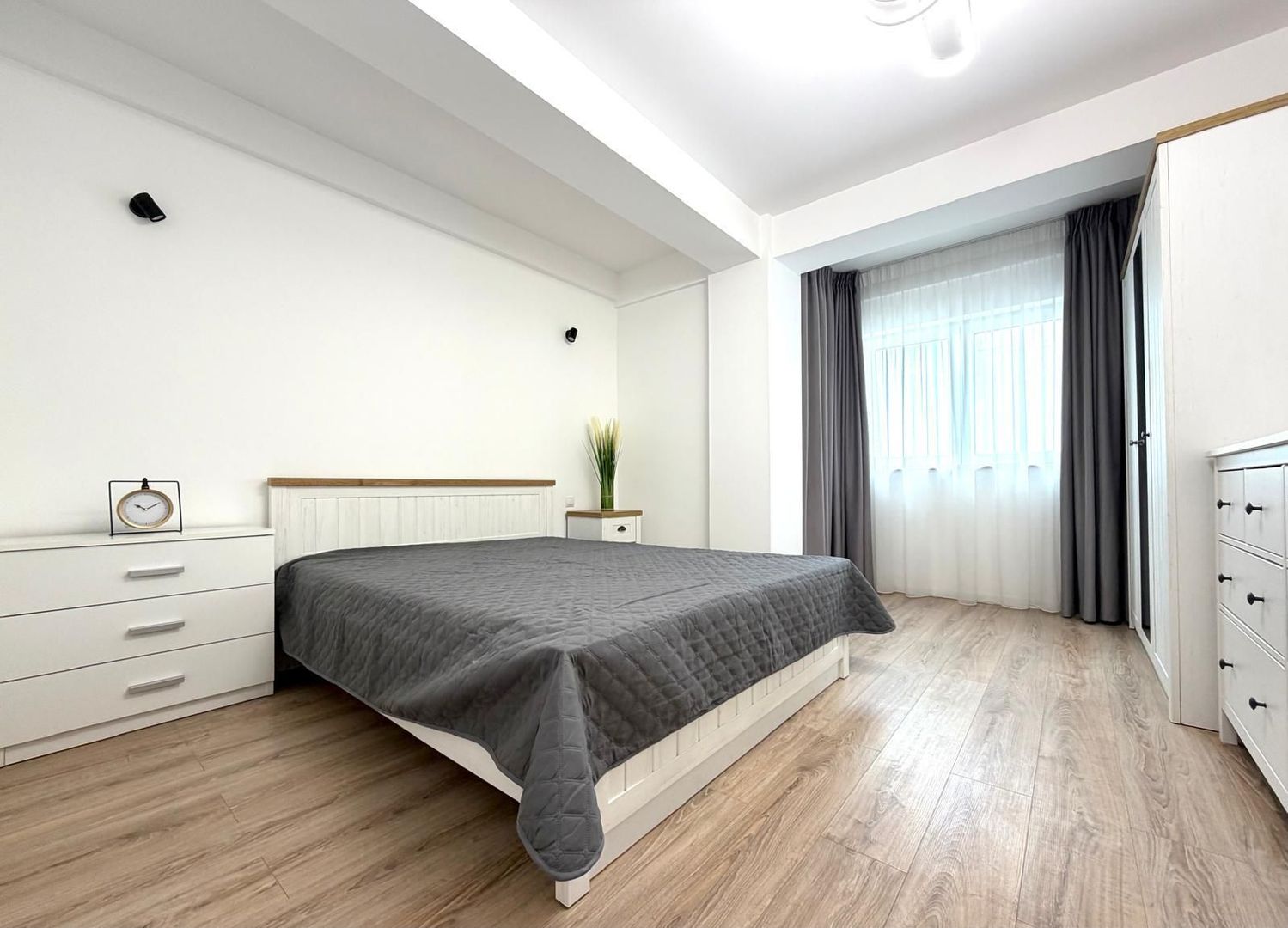 Stylish 3-Room Apartment for Rent in Iancu Nicolae - Poză 10