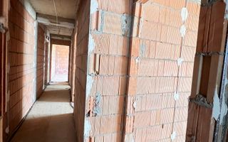 Apartament 2 camere decomandat, etaj 1 cu balcon si parcare | Șelimbăr - Poză 9