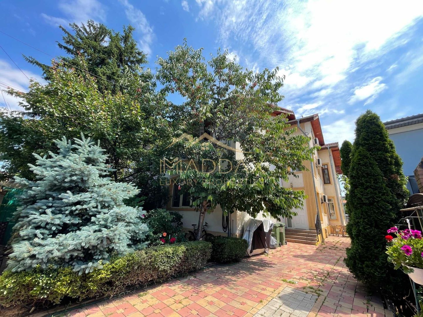 Vila Individuala P+1+M*  250 mp// Bucurestii Noi - Poză 1
