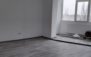 🏡 Apartament 2 camere  dec | Micro 13 | Etaj 4/5 | 55 mp totali ,liber - Poză 1