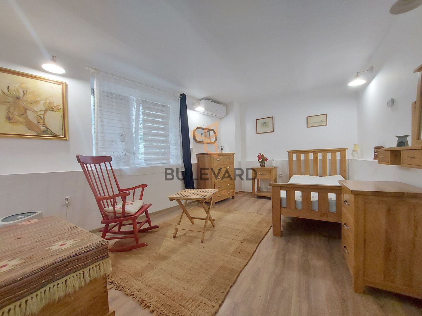 Apartament cu o camera in zona ultracentala! - Poză 1