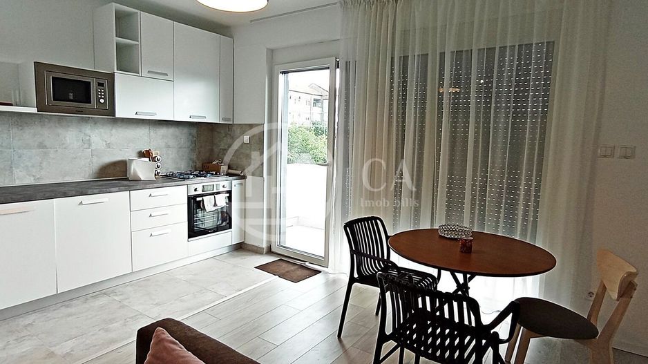 Apartament de inchiriat cu 2 camere in Grand Hill Oradea - Poză 1