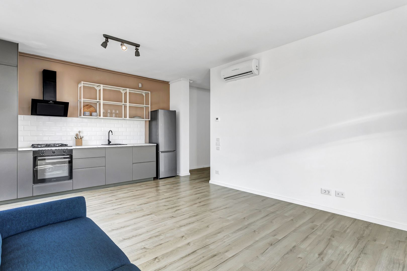 Penthouse cu terasă de 12 mp și parcare / ARED City - Poză 3