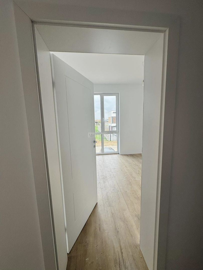 Vand apartament 2 camere COMISION 0 - Mosnita Noua - Urseni - Poză 13