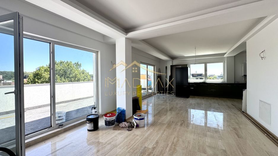 Duplex cu 4 Camere *211mp* Mobilat Complet/ 1 parking / Erou Iancu Nicolae - Poză 11