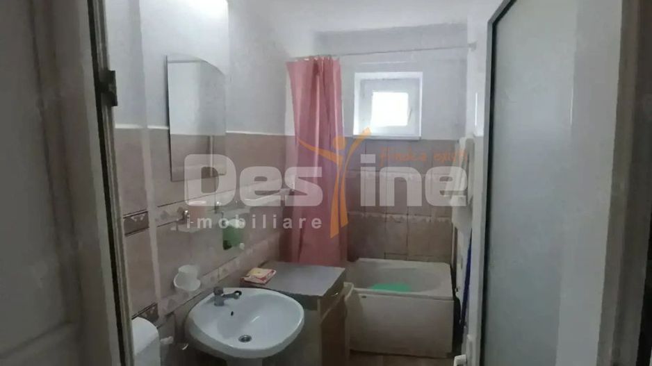 Apartament de închiriat în zona Casa de Cultură, Constanța - Poză 9
