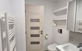 Apartament 3 camere  renovat in zona Lipovei - Poză 19