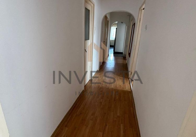 Apartament 4 camere decomandat la super pret! - Poză 6