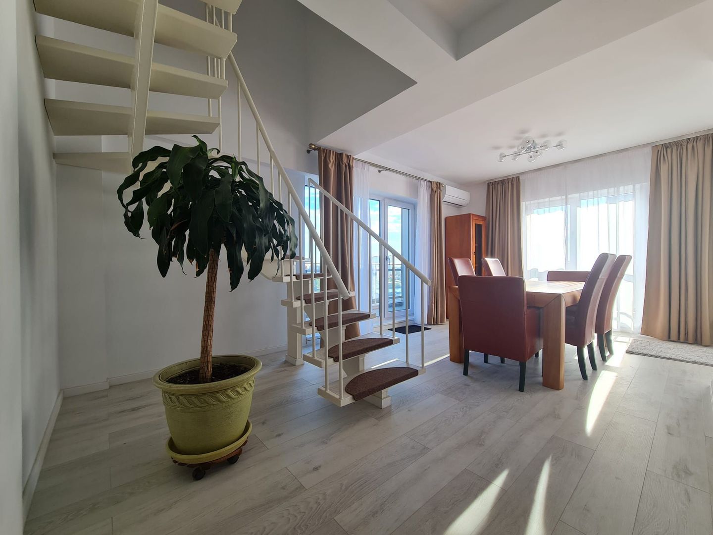 Penthouse | 3 camere | 3 terase | Vedere lacul Tei | BELVEDERE - Poză 2