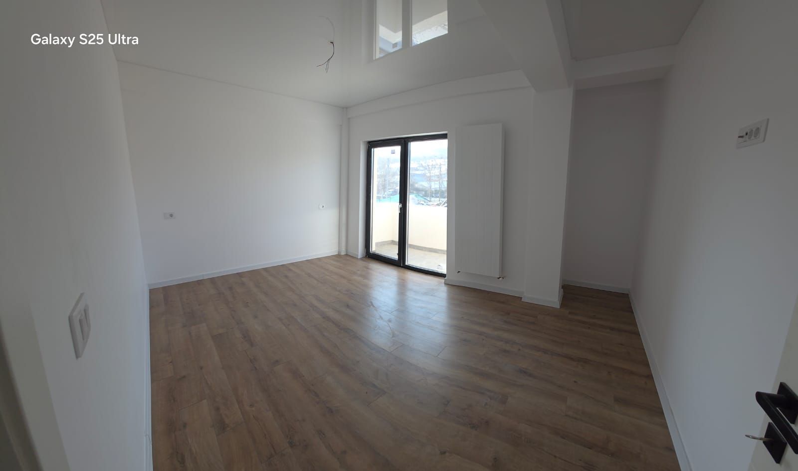 INTABULAT LIBER 2 CAMERE 49 MP BUCIUM VISANI - Poză 3