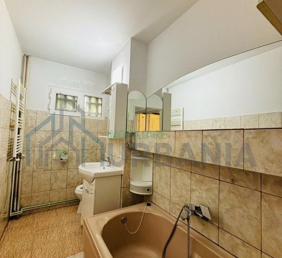 Apartament 3 camere semidecomandat, mobilat si utilat - Podu Ros, Iasi - Poză 9
