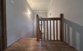 Gata de locuit! Vanzare casa cu 5 camere in Priboiu, com.Branesti - Poză 31