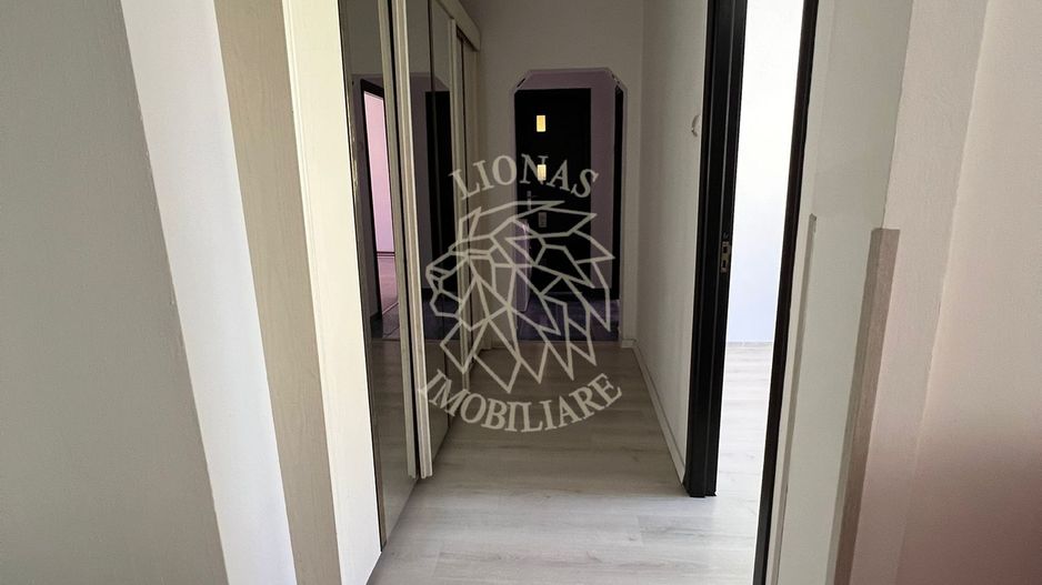 Apartament 3 camere 67 mp-balcon-etaj 3-Zona Andrei Muresanu - Poză 5