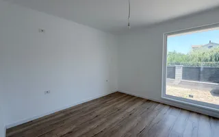 Casa Individuală - 4 camere - 2 bai - 454 mp teren - Poză 11