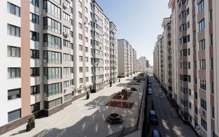 Vânzare, apartament, 2 camere, strada Ion Buzdugan, Buiucani - Poză 1