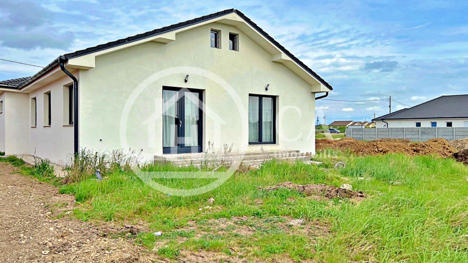 Casa de vânzare cu 4 camere in Santandrei, Bihor - Poză 12