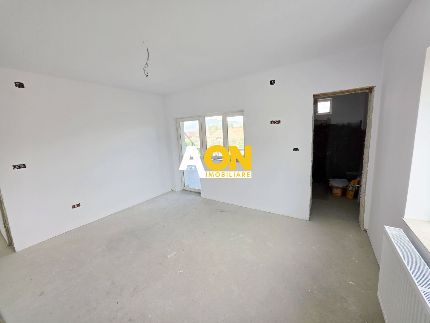 Apartament tip duplex, D+E, 5 camere, la cheie, 450 mp teren, Barabant - Poză 11