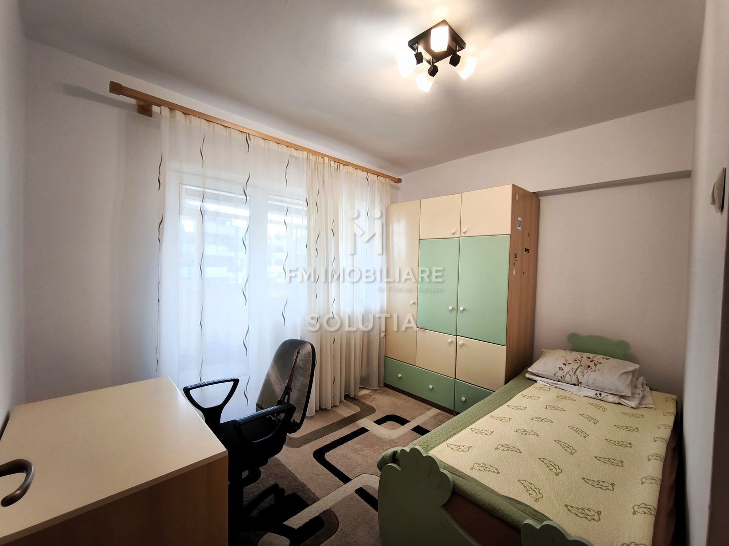 Apartament 3 camere de închiriat | 2 băi | zonă Marinex – Baia Mare - Poză 1