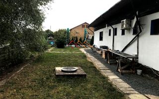 De vanzare pensiune 14 camere, teren 1500 mp, multiple dotari - Poză 3