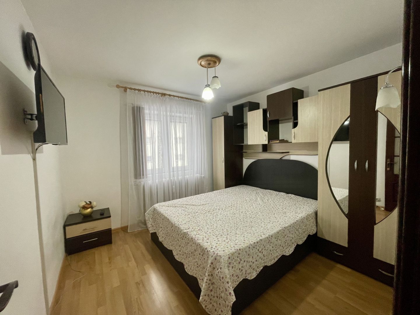 Apartament 2 camere | 43 mp | Mobilat & utilat | Radauti - Poză 1