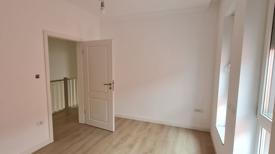 Proiect deosebit la 5 minute de Iulius Town - Poză 37