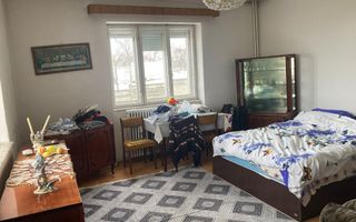 Casă de vânzare pe Calea Poplăcii| 4 camere | Teren 200 mp - Poză 4