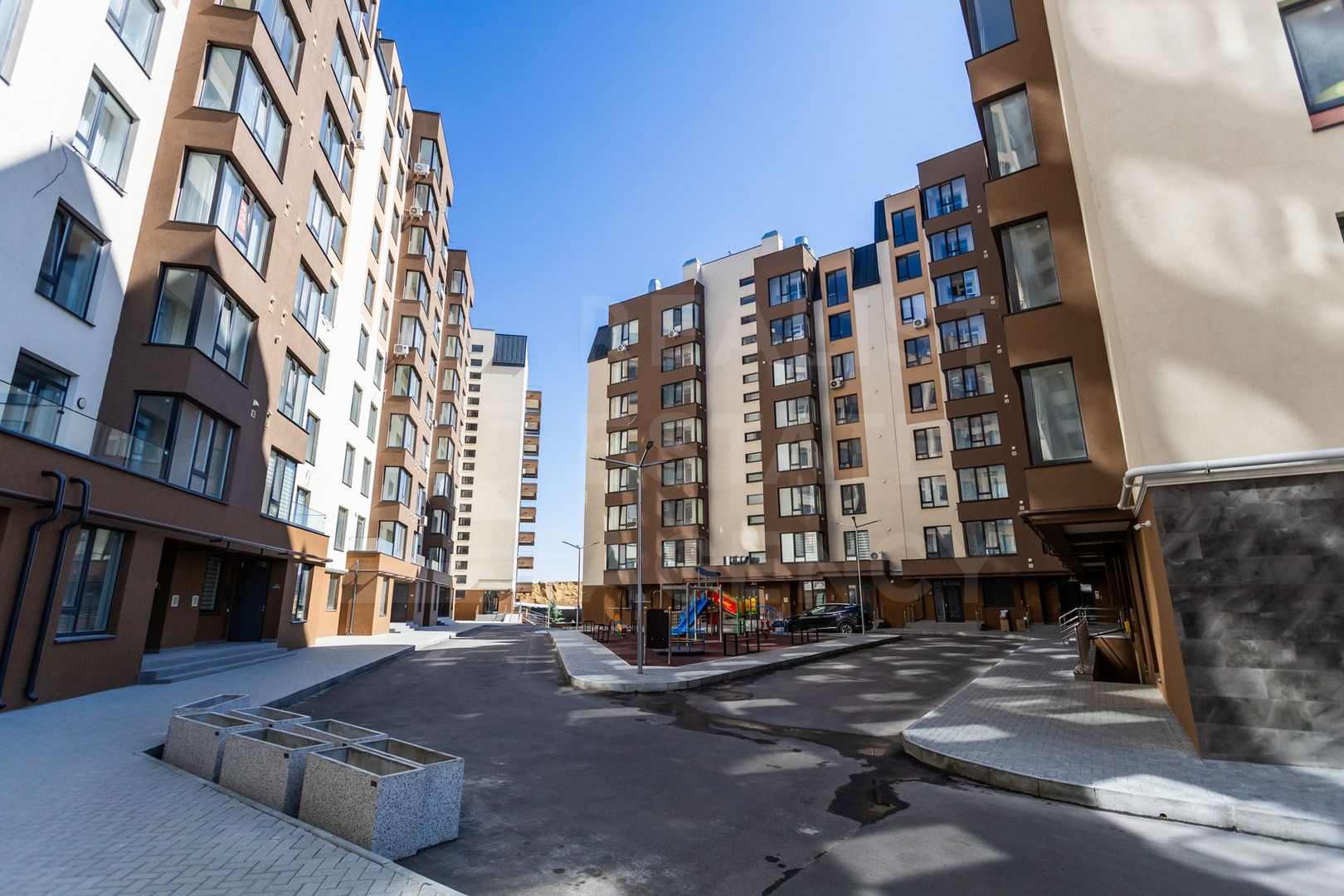 Vânzare apartament, 2 camere, str. Buiucani, Dumbrava. - Poză 2