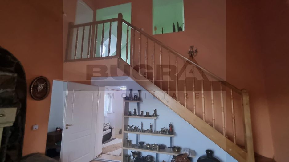 Casă spațioasă cu teren generos de 1000 mp in Dambul Rotund - Poză 7