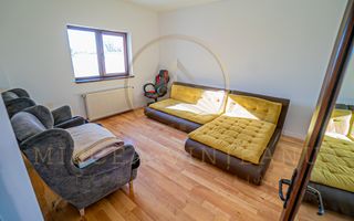 Lazu - Vila de vânzare compusă din P+1E+M. - Poză 12