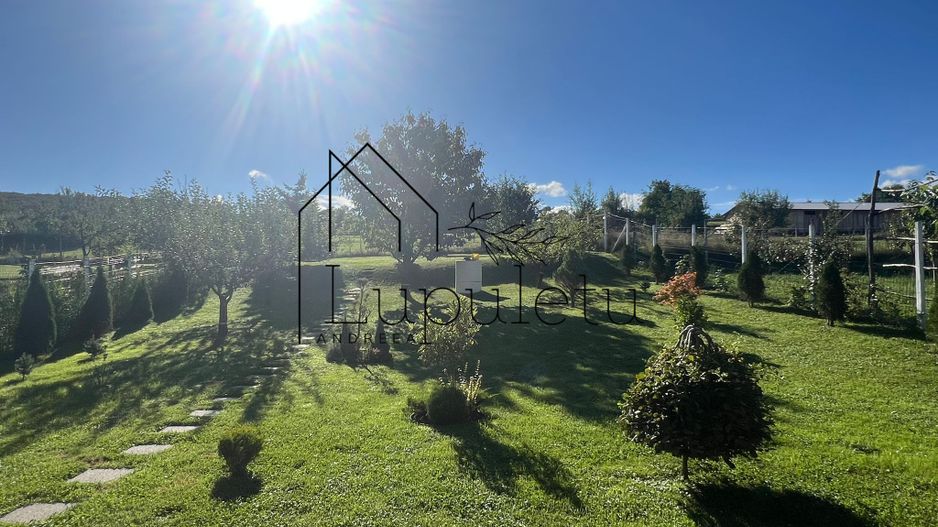 Casa de Vanzare Rasinari | 6 Camere | 200 MPU | Teren 979 MP | - Poză 25