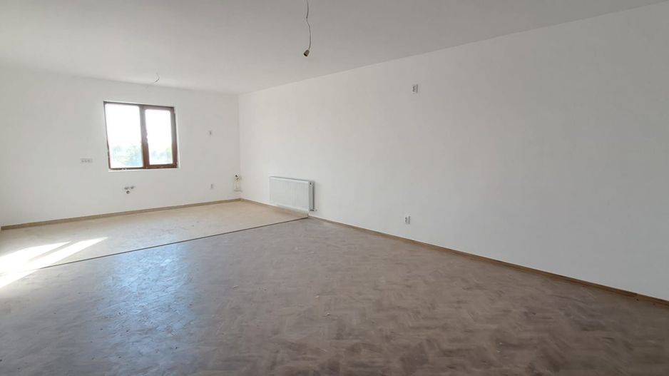 Dragomiresti Deal, casa finalizata, 4 camere, teren 436 mp, utilitati - Poză 3